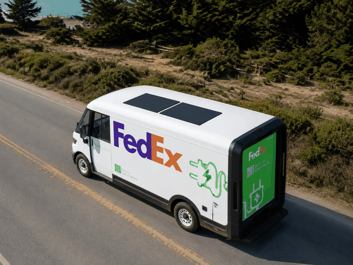 Urban Delivery Fleet Truck — Lensun commercial fleet solar solution