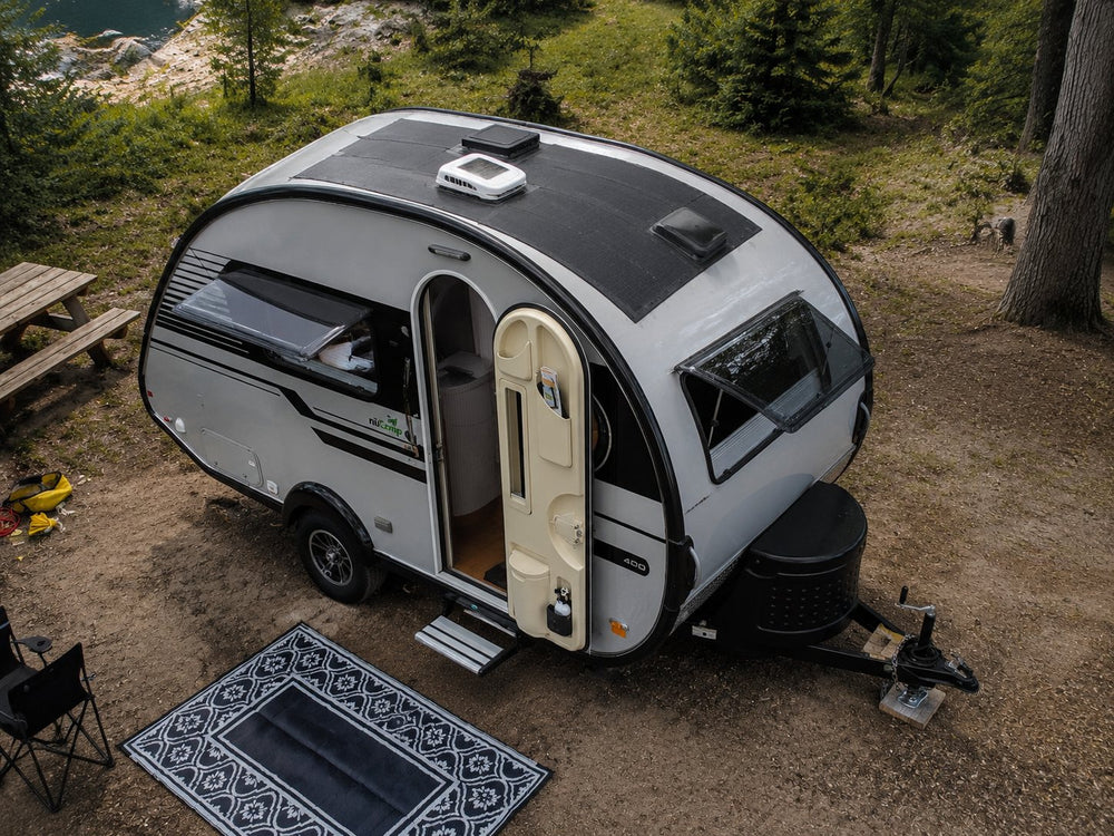 nuCamp teardrop trailer solar system 480W